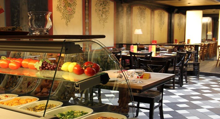 Photo of restaurant La Bodega Tapas Bar in Altstadt-Nord, Cologne