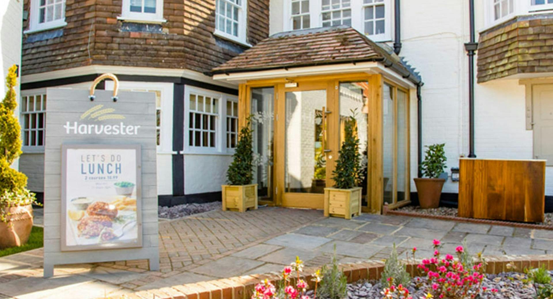 Photo of restaurant HARVESTER FIVE BELLS VANGE BASILDON in Town Centre, Basildon