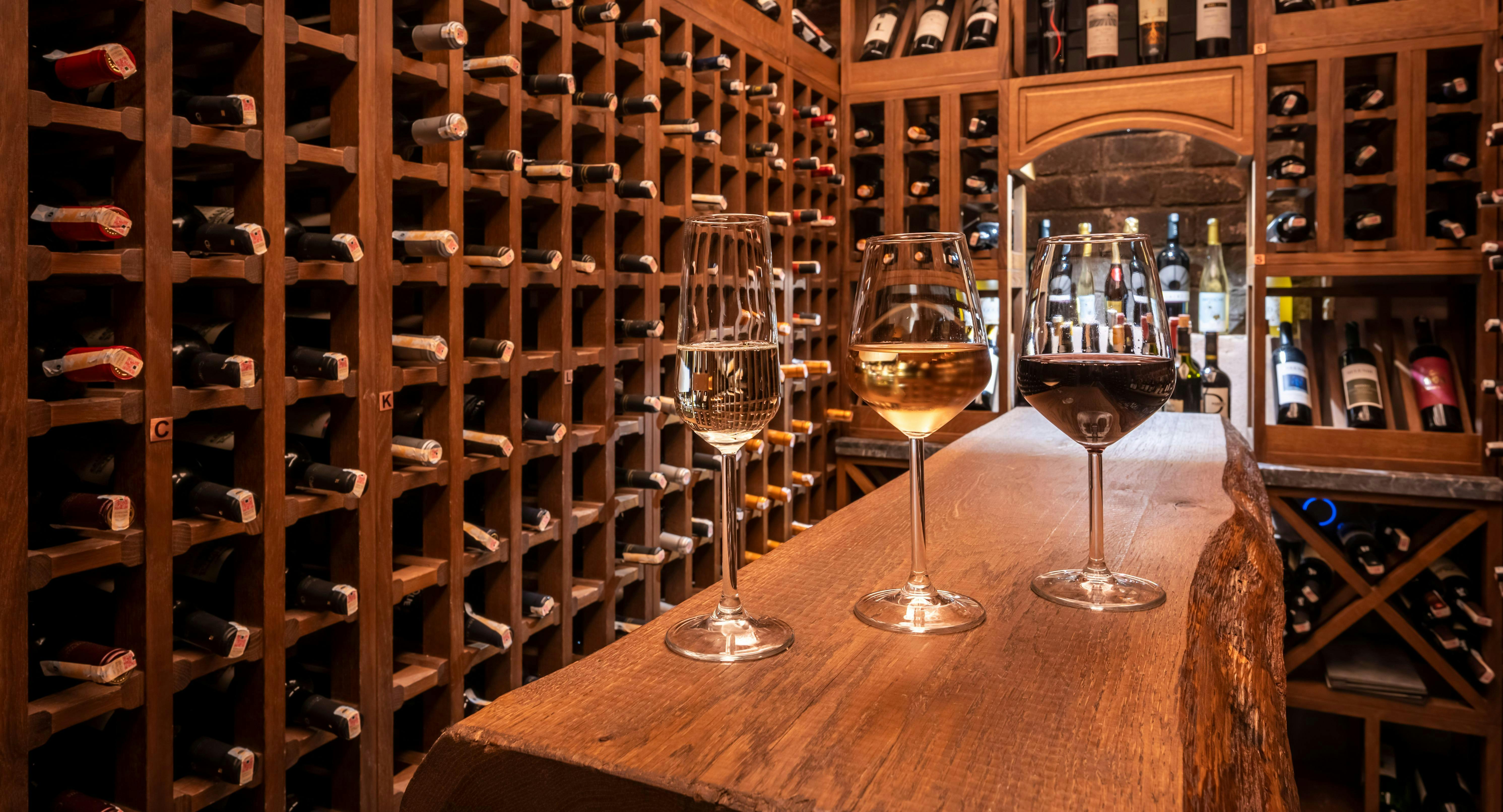 Beyoğlu, İstanbul şehrindeki Vigneron Wine House restoranının fotoğrafı