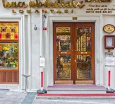 Beyoğlu, İstanbul şehrindeki Hacı Abdullah Lokantası restoranı